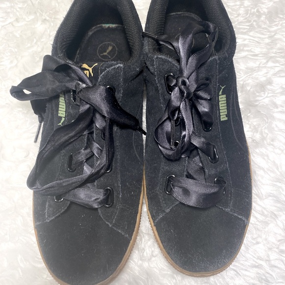 PUMA black sneakers with satin laces - Picture 3 of 6